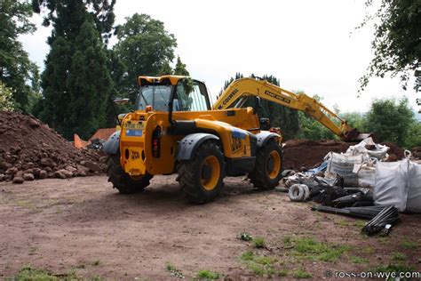 mini digger ross on wye